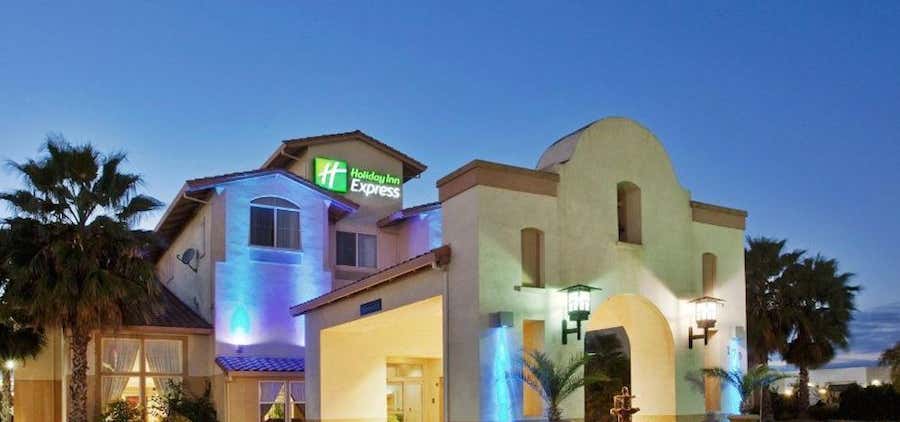Photo of Holiday Inn Express & Suites Manteca City Center, an IHG Hotel