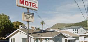 Pacific Cottage Motel