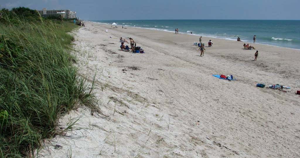 Beach Bungalow, Oceanfront tropical garden villas, Indialantic