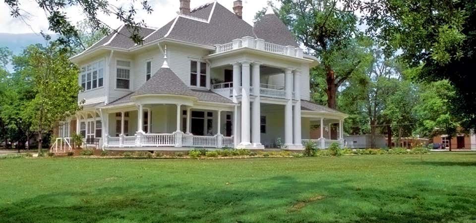 Photo of Captain Henderson House Bed and Breakfast