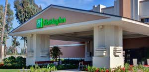 Holiday Inn & Suites Anaheim (1 Blk/DisneylandÂ®)
