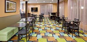Holiday Inn Express & Suites Arlington (I-20-Parks Mall), an IHG Hotel
