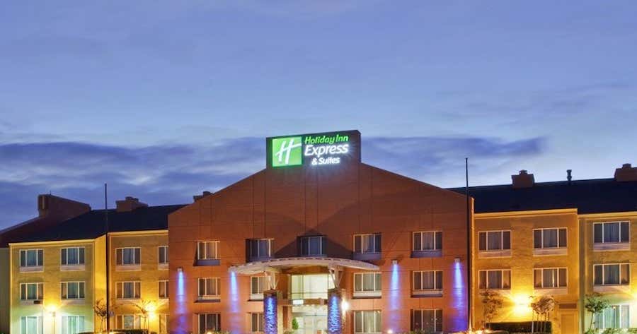 Holiday Inn Express & Suites Elk Grove West I5, an IHG Hotel, Elk