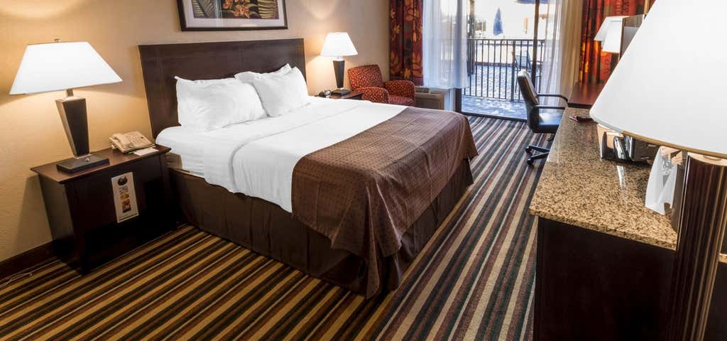 Photo of Holiday Inn & Suites Orlando SW - Celebration Area