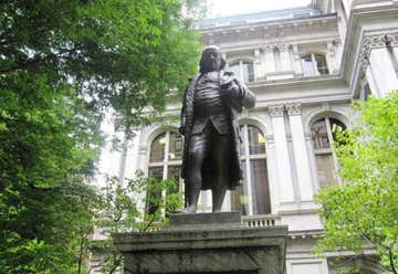 Photo of Statue of Benjamin Franklin