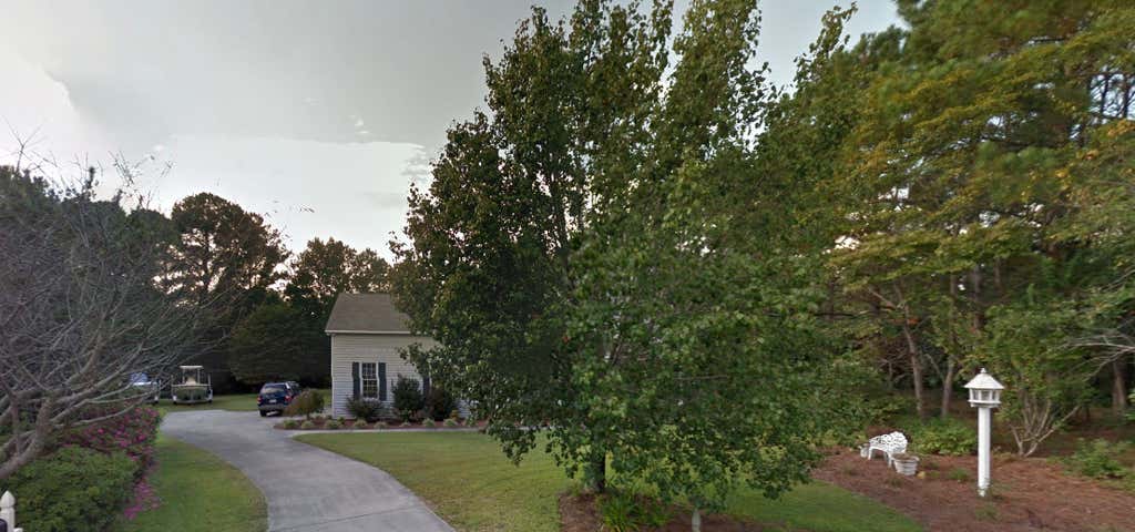 Photo of Dustin & Cassie's House - Eastbound & Down