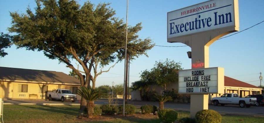 Photo of Executive Inn