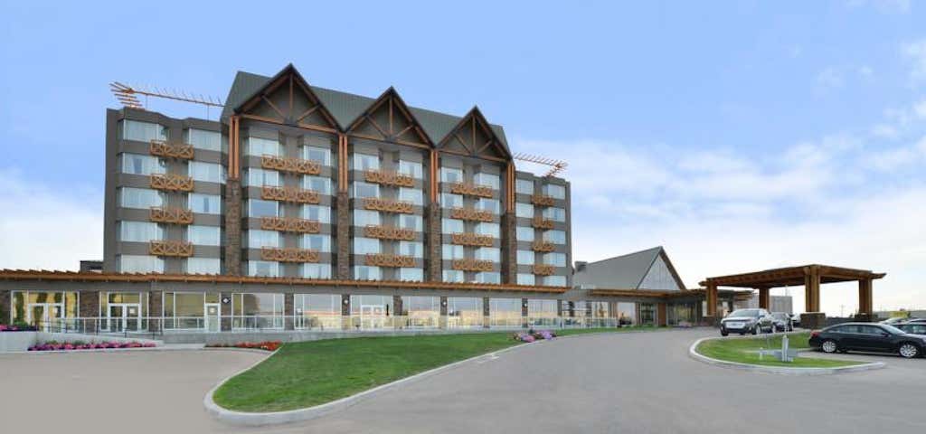 Photo of Radisson Hotel & Convention Center Edmonton