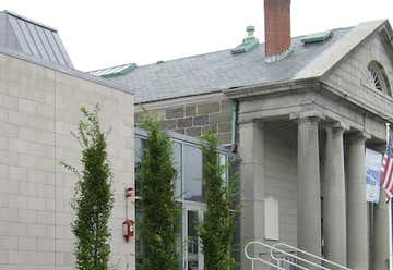 Photo of Pilgrim Hall Museum