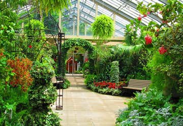 Photo of Vander Veer Botanical Gardens