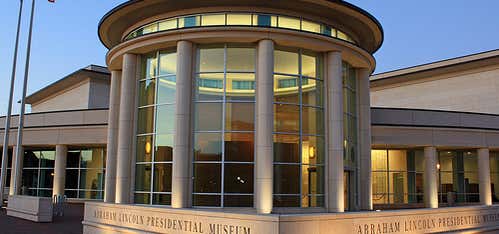 Photo of Abraham Lincoln Presidential Library and Museum