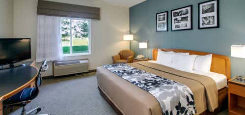 Photo of Sleep Inn & Suites Davenport - Quad Cities
