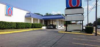 Photo of Motel 6 Fort Smith West