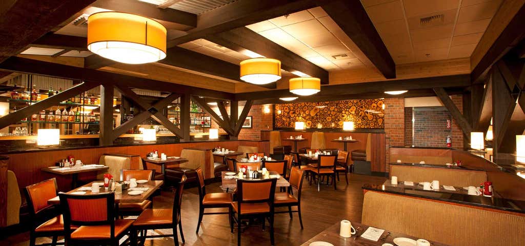 Brickstone Restaurant Brewery Bourbonnais Roadtrippers