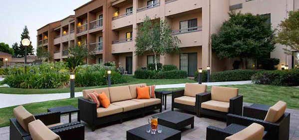 Photo of Courtyard by Marriott Bakersfield