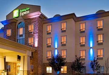 Photo of Holiday Inn Express Grande Prairie