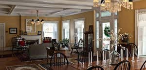 Canandaigua Cobblestone Cottage Bed and Breakfast