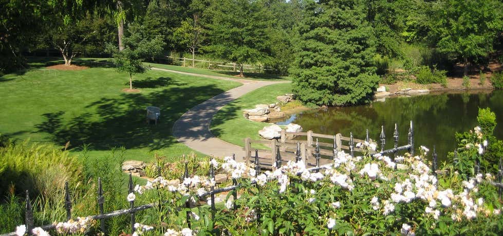 Photo of Aldridge Botanical Gardens