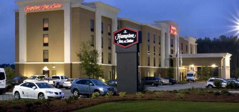 Photo of Hampton Inn and Suites Savannah-Airport