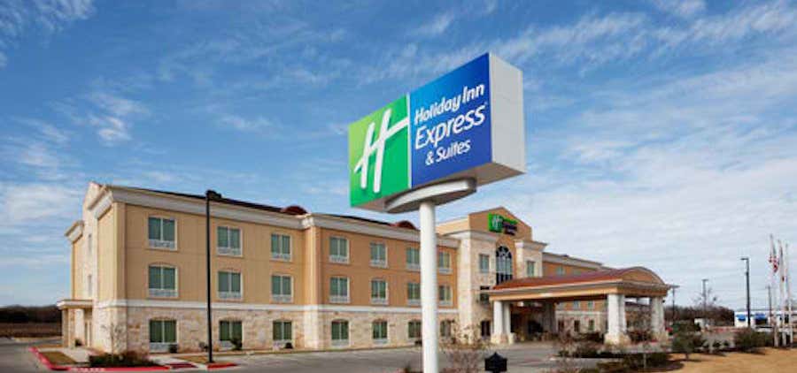 Photo of Holiday Inn Express & Suites Georgetown, an IHG Hotel