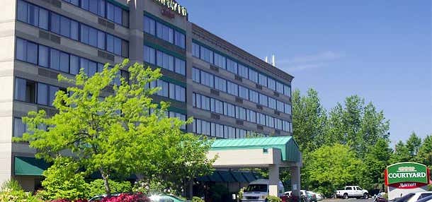Photo of Courtyard by Marriott Portland Airport