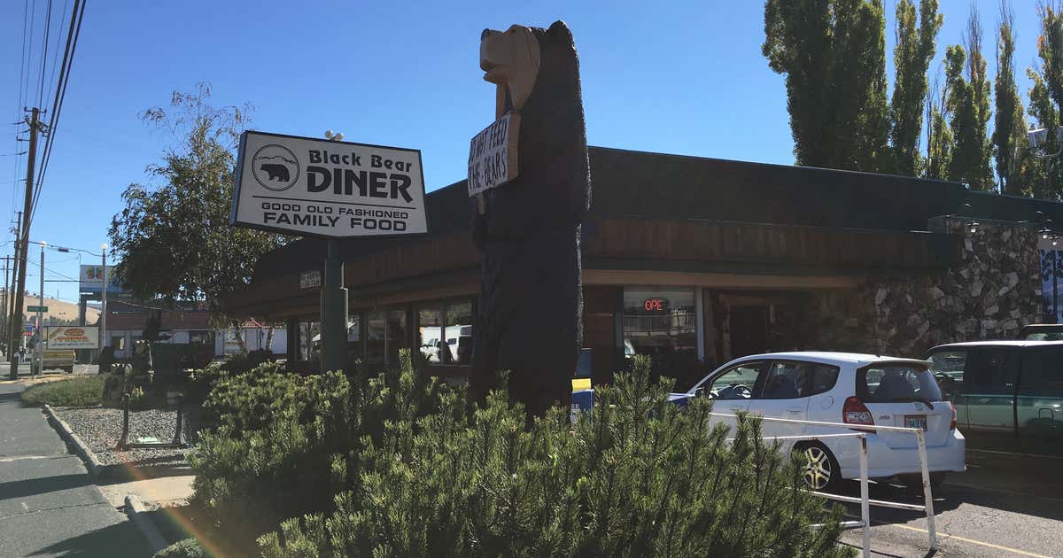 black bear diner oregon locations