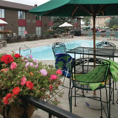 Foothills Inn