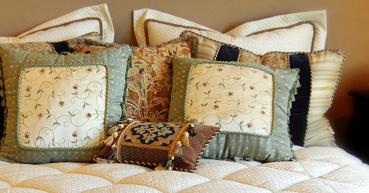 Ambrosia Gardens Bed & Breakfast, Yachats Roadtrippers