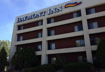 Photo of Baymont Inn And Suites Davenport