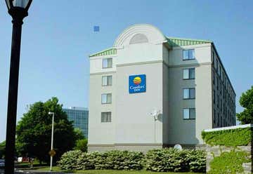 Photo of Comfort Inn The Pointe