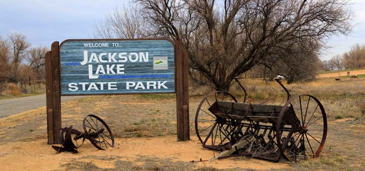 Jackson Lake State Park: Your Colorado Escape Awaits!
