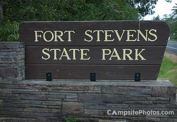 Photo of Fort Stevens State Park Campground