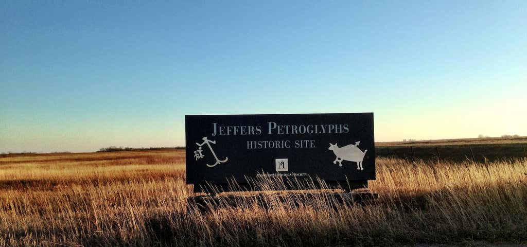 Photo of Jeffers Petrogylphs