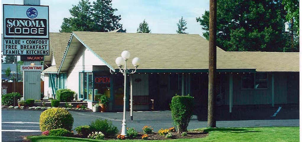 Photo of Sonoma Lodge
