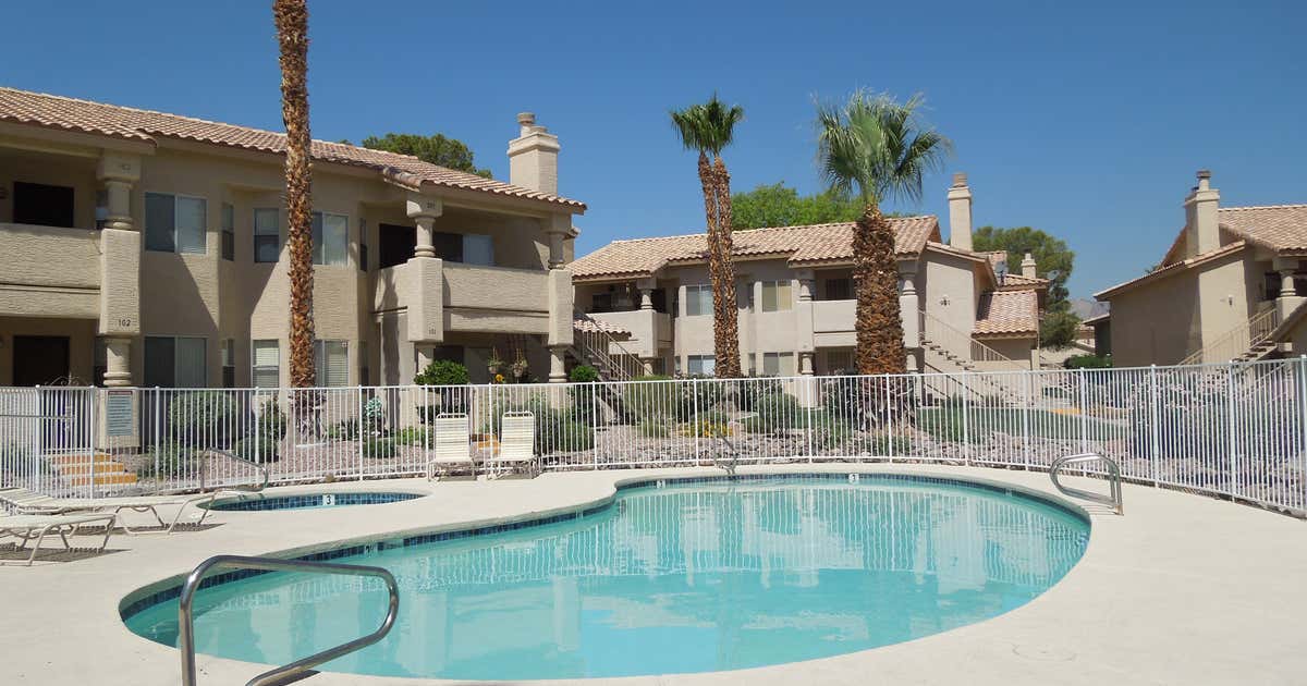 La Mancha Lake Resort, Eastland Roadtrippers