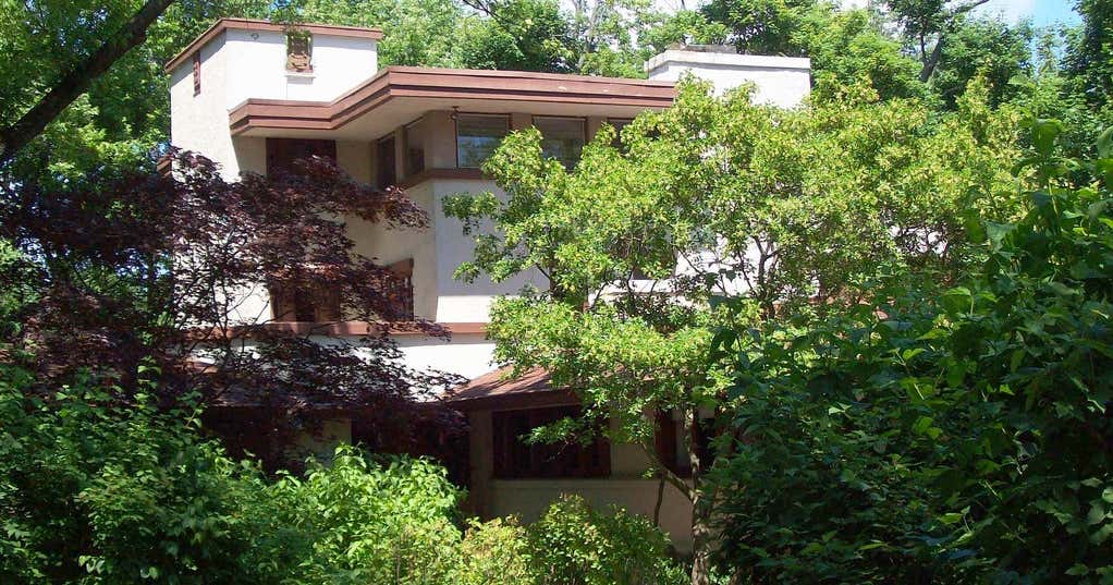 Sherman Booth House, Glencoe Roadtrippers