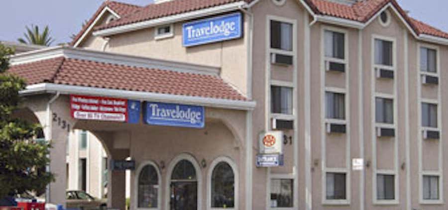Photo of Travelodge by Wyndham Pasadena Central
