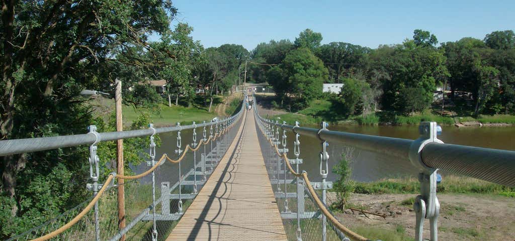 Photo of Souris Swinging Bridge