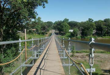 Photo of Souris Swinging Bridge