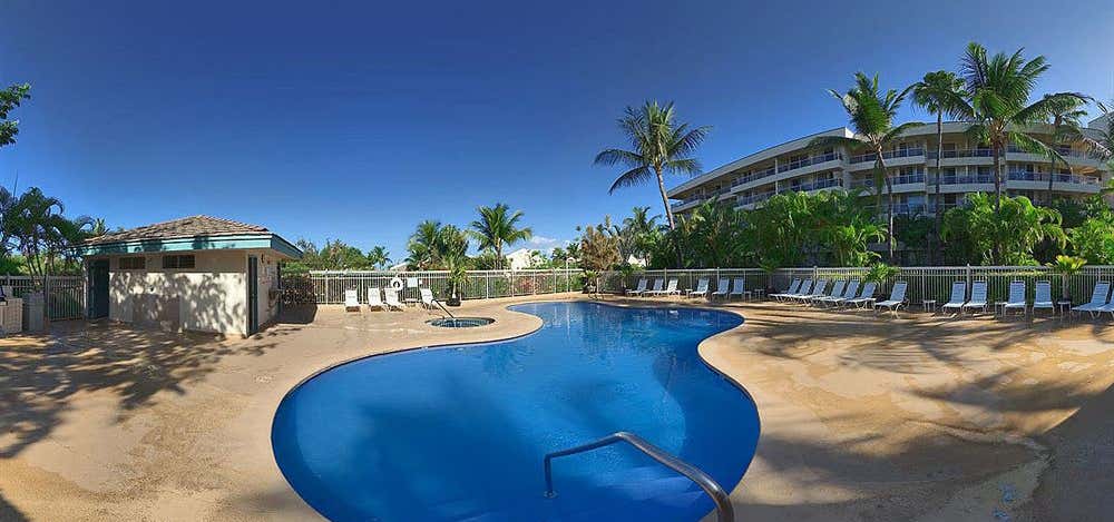 Photo of Maui Banyan Resort