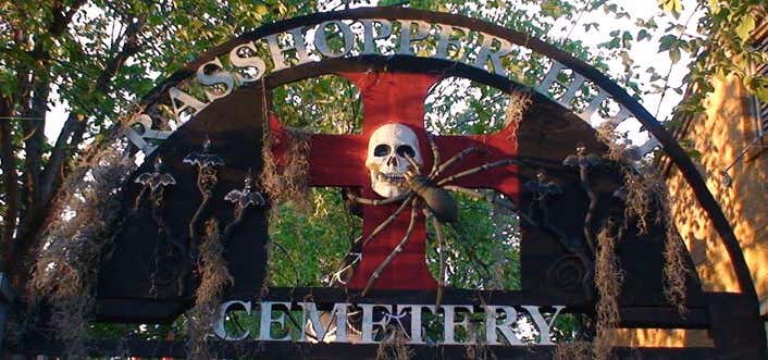 Photo of Grasshopper Hill Cemetery