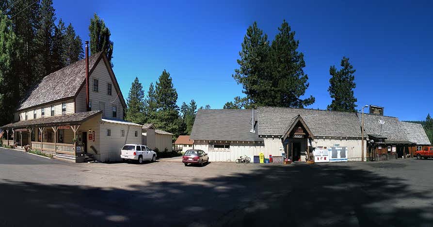 The Dorrington Hotel, Dorrington Roadtrippers