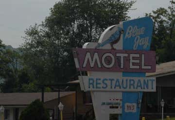 Photo of The Blue Jay Motel