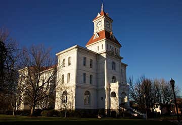 Photo of Benton County Courthouse