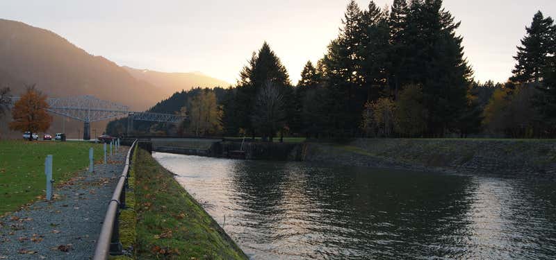 Photo of Cascade Locks