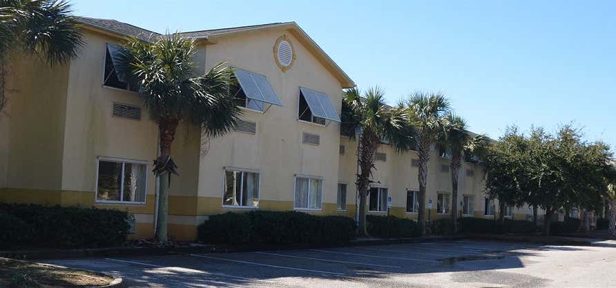 Photo of Magnuson Inn and Suites Gulf Shores