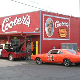 Cooters Museum & Store (Dukes of Hazzard)