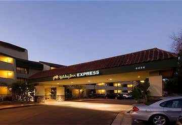 Photo of Holiday Inn Express Hotel & Suites Camarillo, 4444 Central Ave Camarillo, California