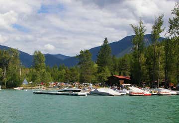 Photo of Lake Five Resort