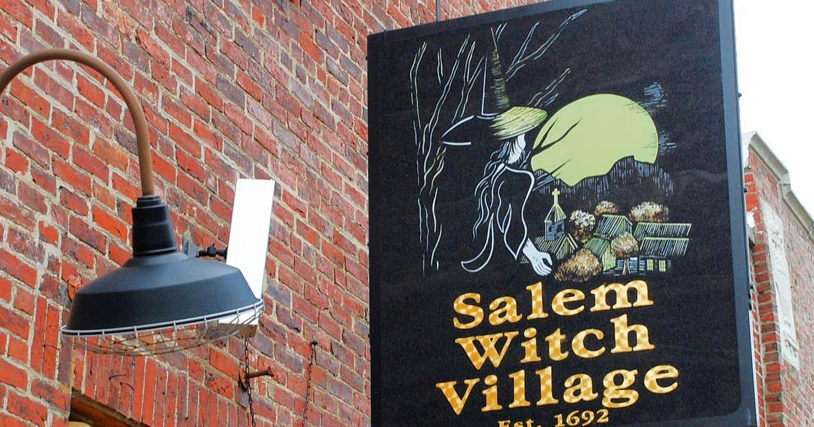 Salem Witch Tour, Salem Roadtrippers